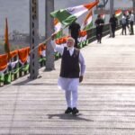 भारत में बिना वैध पासपोर्ट घुसने पर 5 साल जेल:लोकसभा में इमिग्रेशन बिल पेश; जो विदेशी भारत के लिए खतरा, उसे एंट्री नहीं